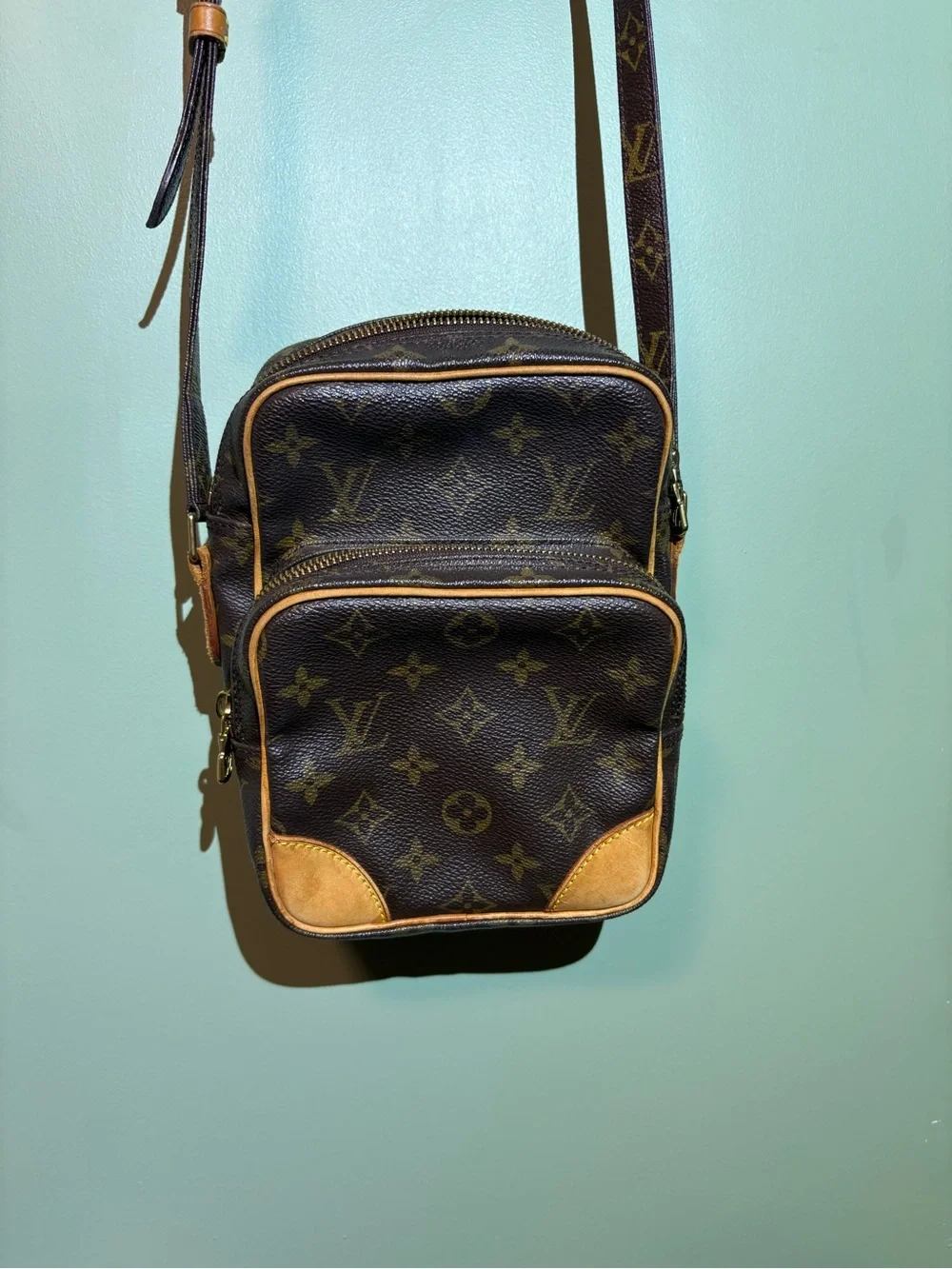 Louis Vuitton Monogram Canvas Messenger Crossbody in Brown and Tan